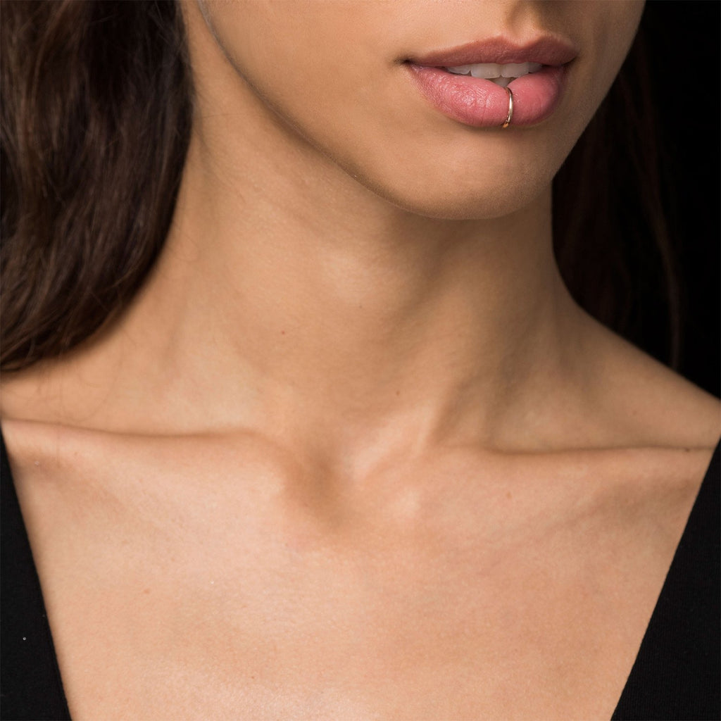 SINGLE LIP / EAR CUFF